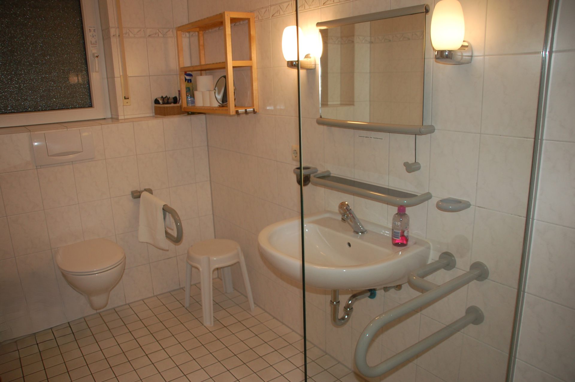 Ferienwohnung • Ost • 3.1, barrierefreies Bad